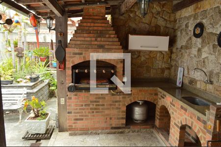 Casa à venda com 454m², 5 quartos e 2 vagasChurrasqueira 