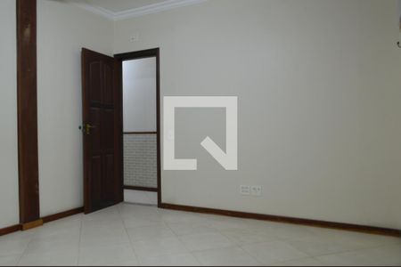 Casa à venda com 454m², 5 quartos e 2 vagasQuarto 1