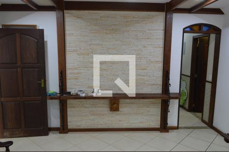 Sala de casa à venda com 5 quartos, 454m² em Curicica, Rio de Janeiro