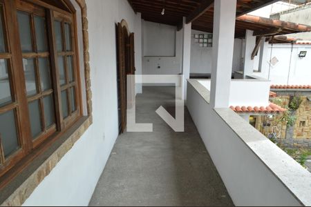 Casa à venda com 454m², 5 quartos e 2 vagasVaranda - Casa 2