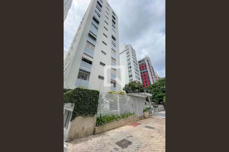 Apartamento à venda com 107m², 3 quartos e sem vagaFachada 