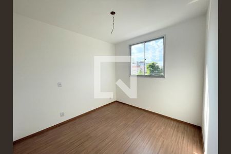Quarto de apartamento à venda com 2 quartos, 52m² em Santa Rosa, Belo Horizonte