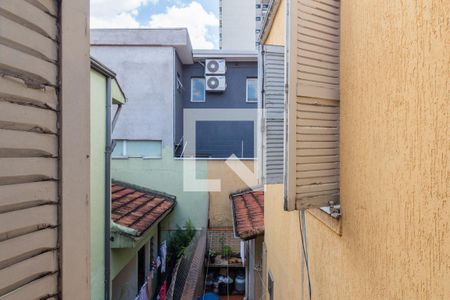 Casa à venda com 120m², 3 quartos e 3 vagasQuarto 2 - janela