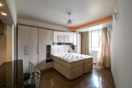 Apartamento à venda com 28m², 1 quarto e sem vagaSala/Quarto
