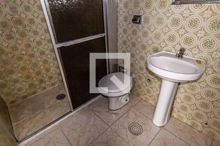 Apartamento para alugar com 60m², 2 quartos e sem vagaBanheiro