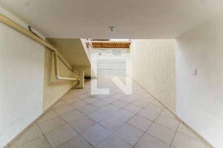 Garagem de casa para alugar com 3 quartos, 164m² em Vila Carolina, São Paulo