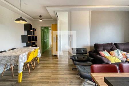 Sala de apartamento para alugar com 2 quartos, 68m² em Vila Madalena, São Paulo