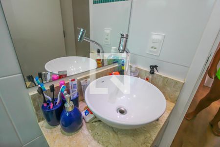 Apartamento para alugar com 54m², 2 quartos e 1 vaga Apartamento para alugar com 54m², 2 quartos e 1 vagaBanheiro