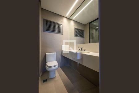 Apartamento para alugar com 136m², 1 quarto e 2 vagasSuíte - Banheiro 2