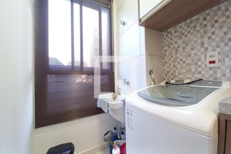 Apartamento à venda com 40m², 1 quarto e 1 vaga Apartamento à venda com 40m², 1 quarto e 1 vagaCozinha e Área de Serviço
