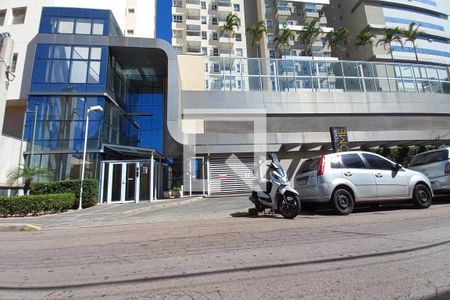 Apartamento à venda com 40m², 1 quarto e 1 vaga Apartamento à venda com 40m², 1 quarto e 1 vagaFachada e Portaria