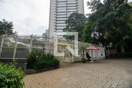 Apartamento à venda com 182m², 3 quartos e 3 vagasFachada