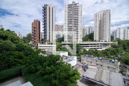 Apartamento à venda com 182m², 3 quartos e 3 vagasVista Suite 3