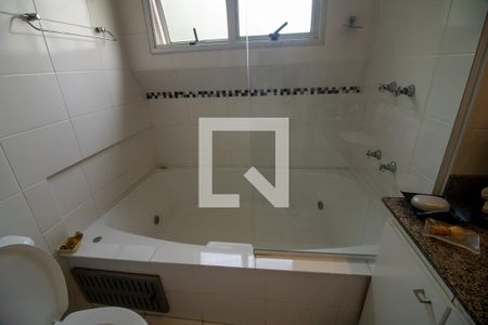 Apartamento à venda com 182m², 3 quartos e 3 vagasBanheiro Suite 3