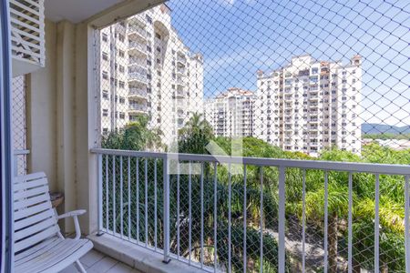 Apartamento à venda com 83m², 2 quartos e 2 vagas Apartamento à venda com 83m², 2 quartos e 2 vagasVaranda Suíte 1