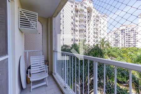 Apartamento à venda com 83m², 2 quartos e 2 vagas Apartamento à venda com 83m², 2 quartos e 2 vagasVaranda Suíte 1