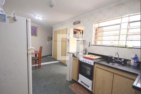 Casa à venda com 120m², 3 quartos e 3 vagas Casa à venda com 120m², 3 quartos e 3 vagasCozinha