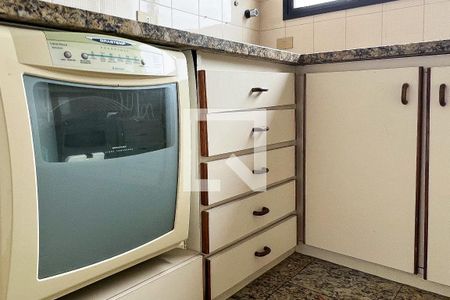 Apartamento para alugar com 260m², 3 quartos e 4 vagasCozinha