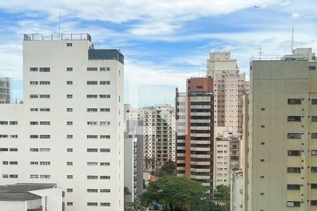 Apartamento para alugar com 260m², 3 quartos e 4 vagasVista
