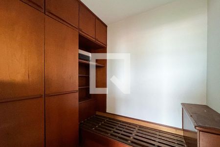 Apartamento para alugar com 260m², 3 quartos e 4 vagasQuarto de Serviço 1