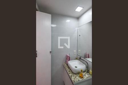 Apartamento para alugar com 56m², 2 quartos e 1 vagaBanheiro