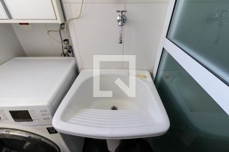 Apartamento para alugar com 56m², 2 quartos e 1 vagaÁrea de Serviço