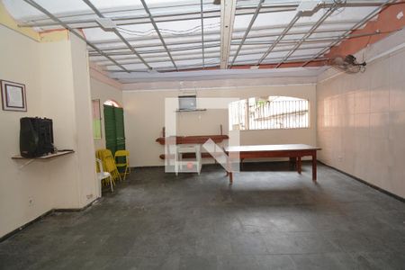 Apartamento à venda com 30m², 1 quarto e sem vagaÁrea comum - Salão de festas