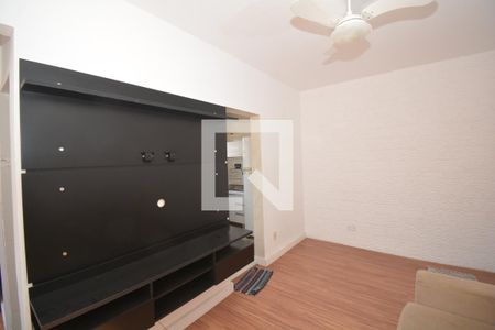 Sala de apartamento para alugar com 1 quarto, 30m² em Vila Valqueire, Rio de Janeiro