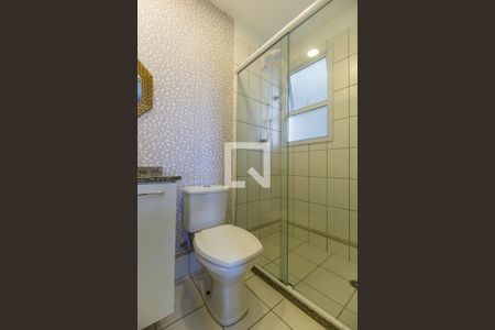 Apartamento à venda com 71m², 3 quartos e 2 vagasBanheiro da Suíte