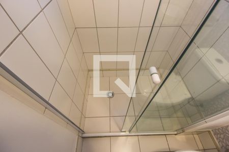 Apartamento à venda com 71m², 3 quartos e 2 vagasDetalhe do banheiro