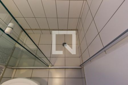 Apartamento à venda com 71m², 3 quartos e 2 vagasDetalhe do Banheiro da Suite