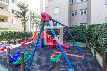 Apartamento à venda com 71m², 3 quartos e 2 vagasÁrea comum - Playground