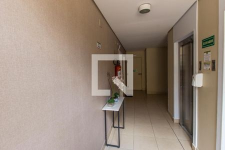 Apartamento à venda com 71m², 3 quartos e 2 vagasEntrada