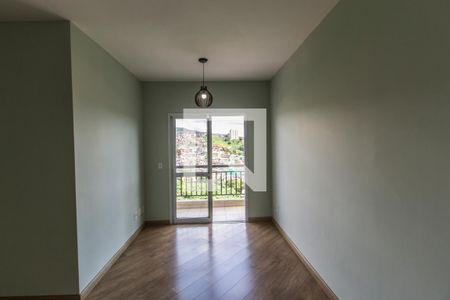 Sala de TV de apartamento à venda com 3 quartos, 71m² em Núcleo Residencial Célia Mota, Barueri