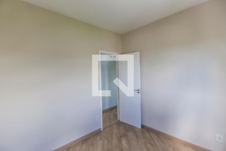 Apartamento à venda com 71m², 3 quartos e 2 vagasQuarto 3