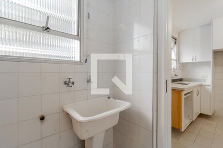 Apartamento à venda com 105m², 3 quartos e 2 vagas Apartamento à venda com 105m², 3 quartos e 2 vagasÁrea de Serviço