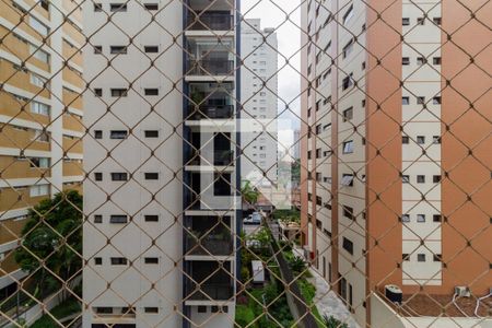 Vista de apartamento à venda com 3 quartos, 105m² em Moema, São Paulo