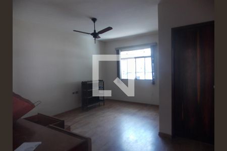 Casa à venda com 327m², 3 quartos e 4 vagasquarto