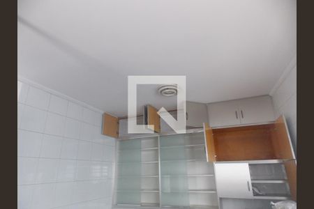 Casa à venda com 327m², 3 quartos e 4 vagasCozinha - Armários