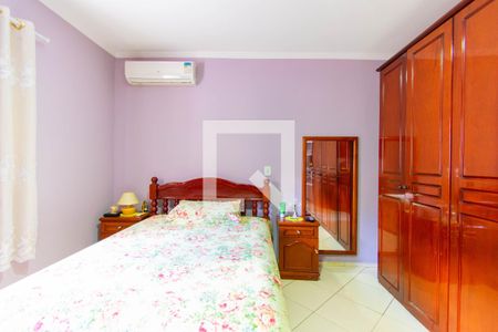 Quarto 1 de casa à venda com 2 quartos, 310m² em Jardim Dona Sinha, São Paulo