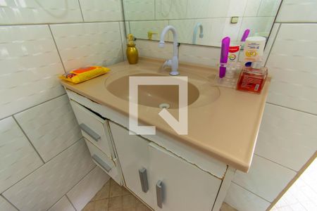 Casa à venda com 310m², 2 quartos e 3 vagasBanheiro 2