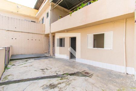 Casa à venda com 310m², 2 quartos e 3 vagasCasa 3 - Área de Serviço e Quintal