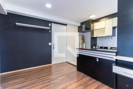 Apartamento à venda com 40m², 2 quartos e sem vaga Apartamento à venda com 40m², 2 quartos e sem vagaSala