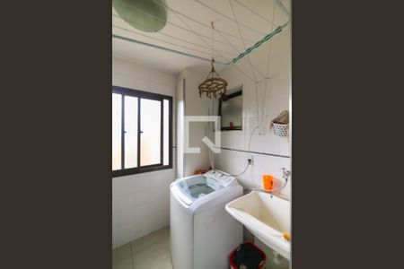 Apartamento à venda com 85m², 3 quartos e 2 vagas Apartamento à venda com 85m², 3 quartos e 2 vagasÁrea de Serviço