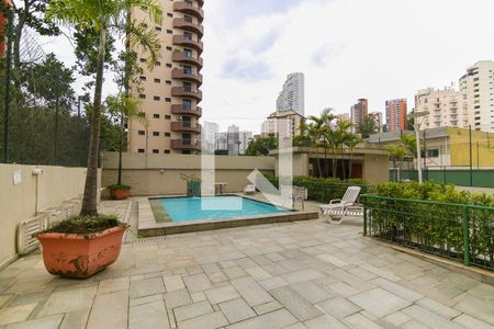 Apartamento à venda com 85m², 3 quartos e 2 vagas Apartamento à venda com 85m², 3 quartos e 2 vagasÁrea comum - Piscina