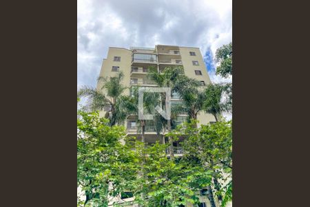 Apartamento à venda com 85m², 3 quartos e 2 vagas Apartamento à venda com 85m², 3 quartos e 2 vagasFachada