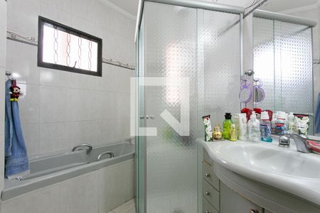 Casa à venda com 211m², 3 quartos e 2 vagasBanheiro da Suíte 3