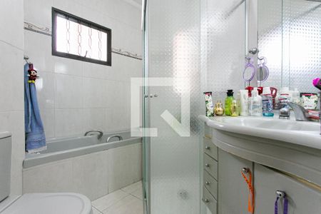 Casa à venda com 211m², 3 quartos e 2 vagasBanheiro da Suíte 3