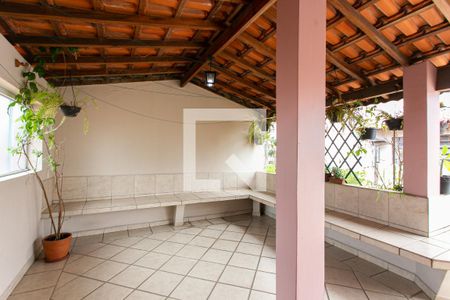 Casa à venda com 211m², 3 quartos e 2 vagasTerraço