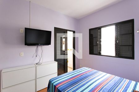 Casa à venda com 211m², 3 quartos e 2 vagasSuíte 2